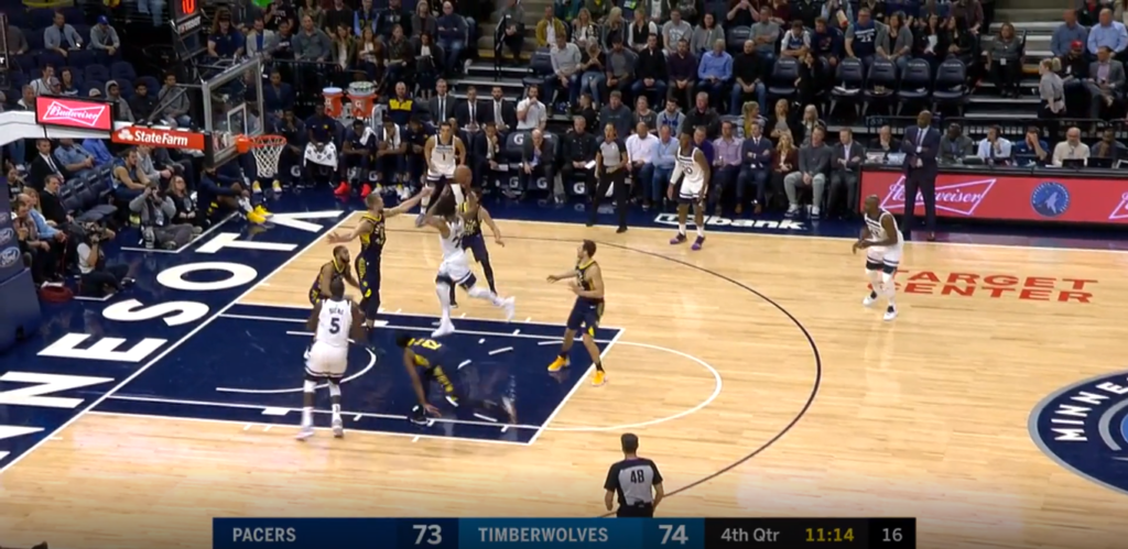 Tyus Jones wide open for 3 against the Indiana Pacers
